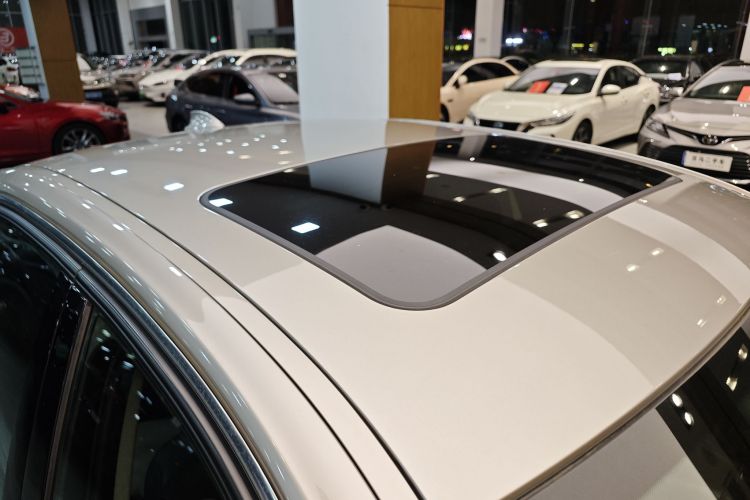 宝马3系 2014款 320Li 豪华设计套装局部细节57