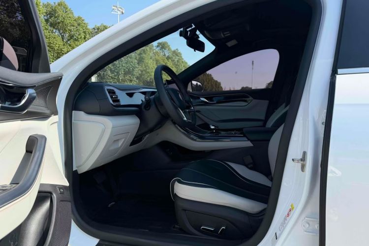 比亚迪 秦PLUS 2021款 EV 400KM 豪华型中控内饰7002