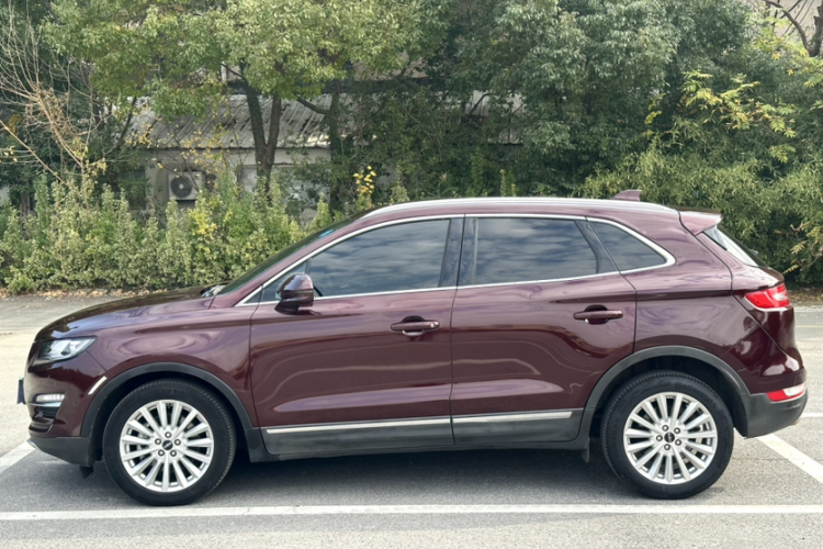 林肯MKC 2019款 2.0T 两驱尊享版 国VI局部细节9005