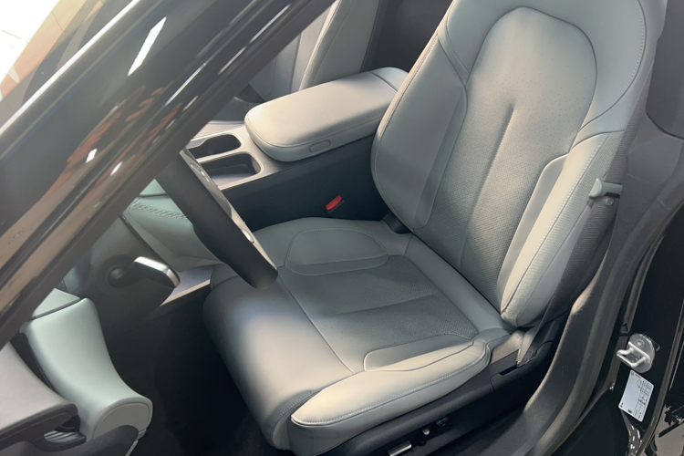 蔚来ET5T 2023款 75kWh Touring局部细节19