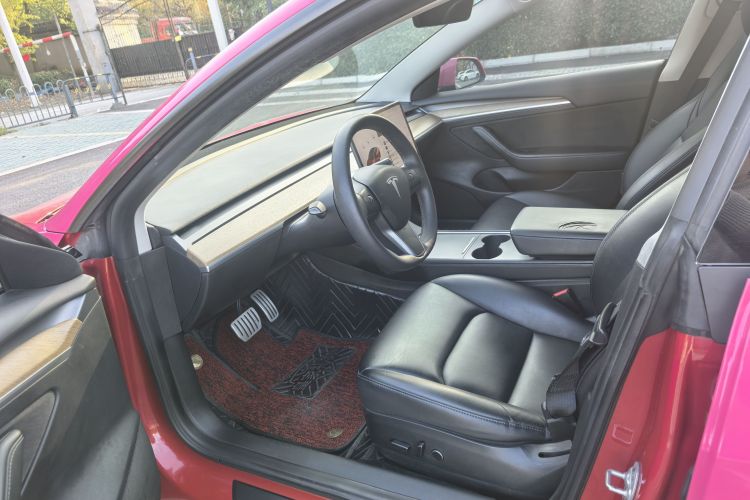 特斯拉 Model 3 2021款 Performance高性能全轮驱动版局部细节19