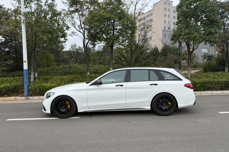 奔驰C级(进口) 2018款 C 200 旅行轿车车身外观6009