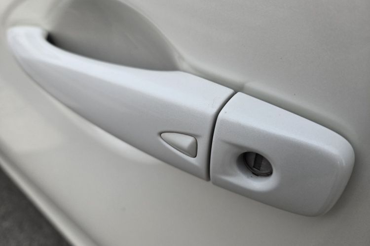 日产 骐达TIIDA 2019款 1.6L CVT智行版 国VI中控内饰7008