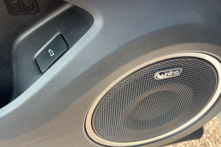 魏牌 VV5 2017款 2.0T 旗舰型中控内饰7005