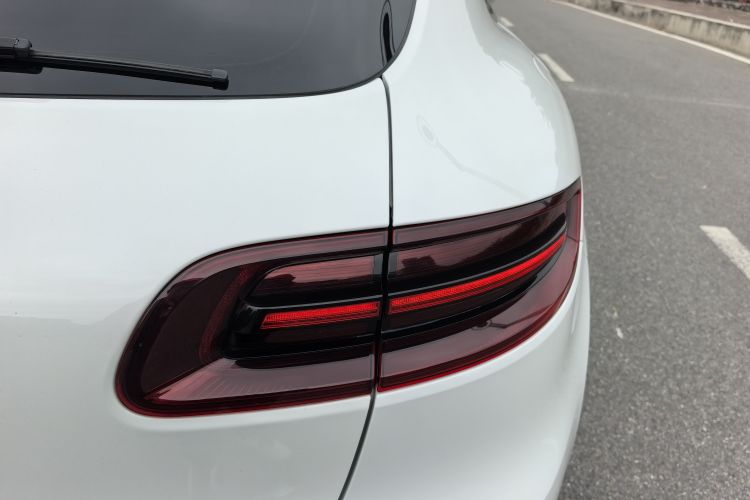 保时捷 2017款 Macan GTS 3.0T车身外观6008