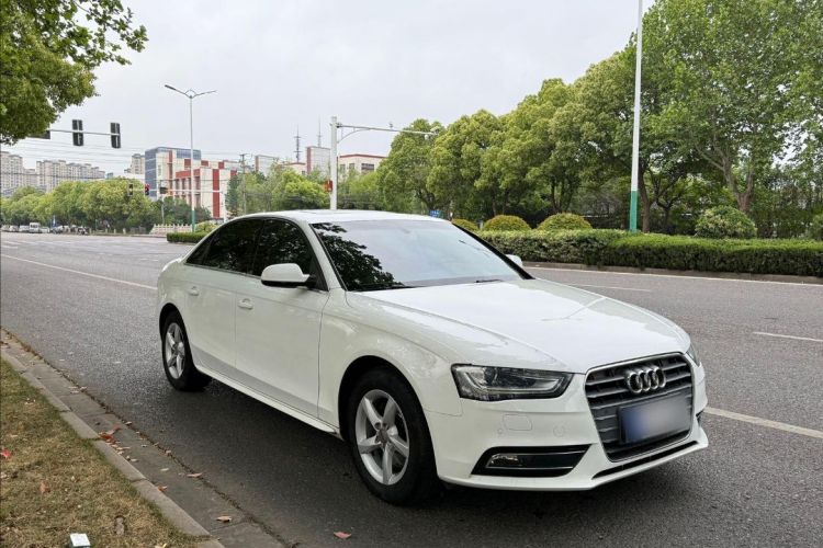 奥迪A4L 2013款 35 TFSI 自动舒适型车身外观6002