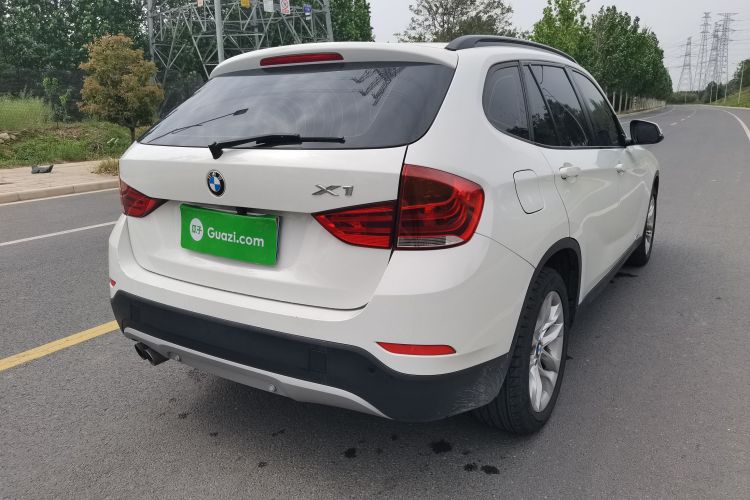 宝马X1 2015款 sDrive18i 时尚晋级版车身外观6008