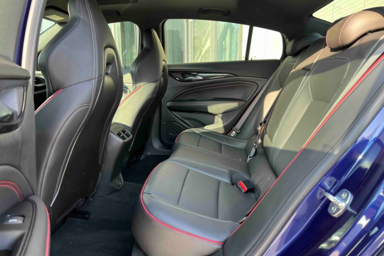 别克 君威 2020款 GS 28T 尊贵型中控内饰7004