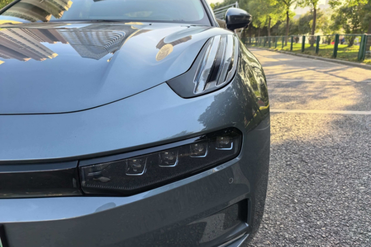 极氪001 2022款 超长续航单电机 WE版车身外观6003