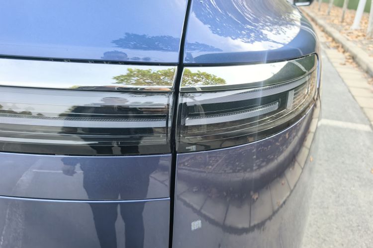 鸿蒙智行 问界M7 2026款 增程 Max四驱版 5座车身外观6007