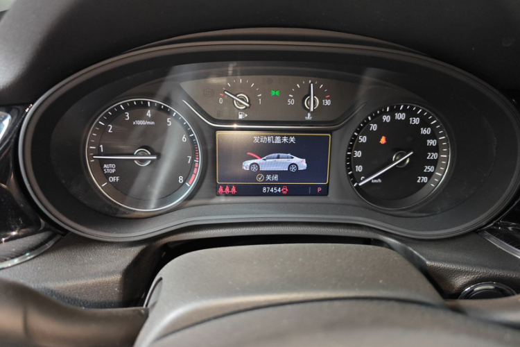 别克 君威 2020款 552T 精英型中控内饰15