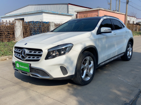 奔驰GLA 2018款 GLA 200 动感型