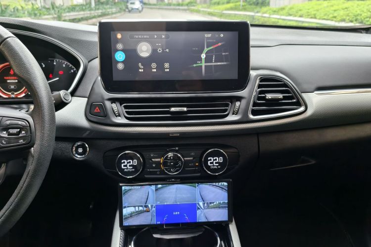 星途TX 2019款 1.6T 四驱铂金版局部细节16