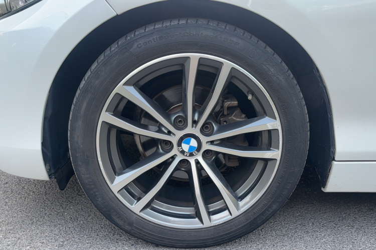 宝马2系(进口) 2018款 220i 敞篷轿跑车 运动设计套装车身外观6001