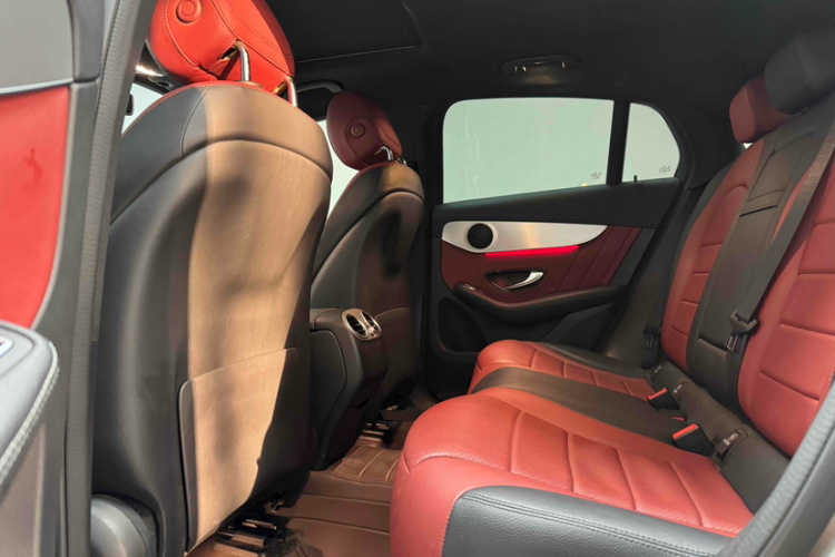 奔驰GLC轿跑 2020款 GLC 260 4MATIC 轿跑SUV车身外观6001