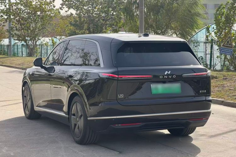 乐道L90 2025款 Max 六座版车身外观6003