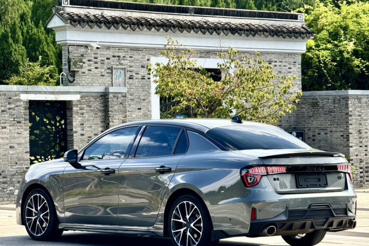 领克03 2022款 2.0TD DCT劲Pro车身外观6003