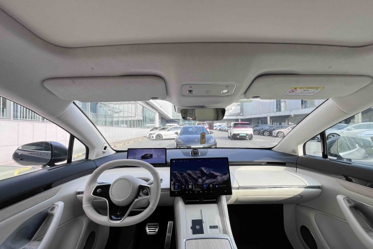 鸿蒙智行 智界R7 2024款 纯电 736km UItra中控内饰7010