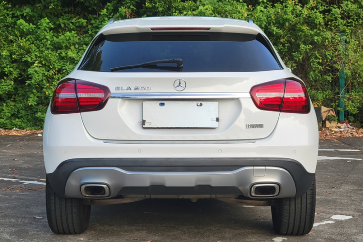 奔驰GLA 2017款 GLA 200 动感型车身外观6004