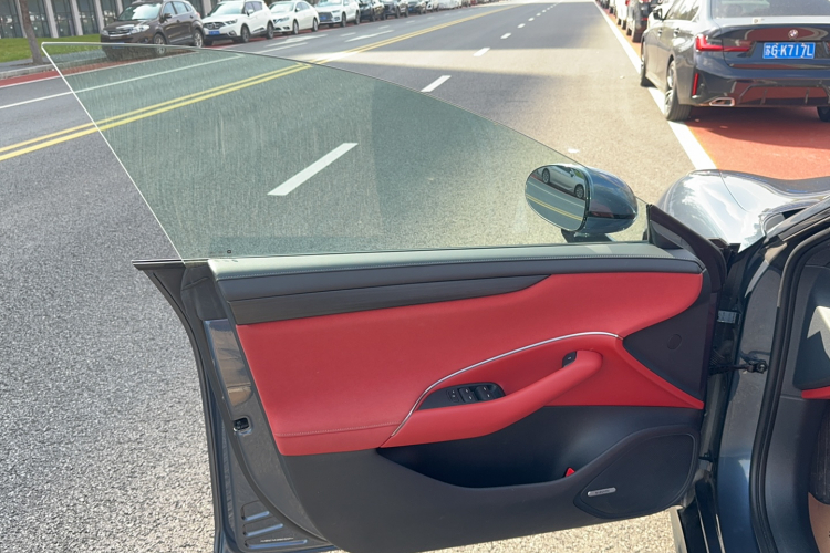 小米汽车 小米SU7 2024款 后驱超长续航高阶智驾Pro版中控内饰7006