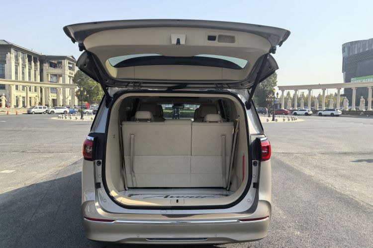 别克GL8 2023款 ES陆尊 豪华型局部细节23