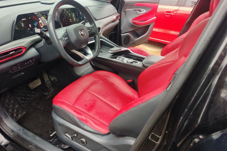 长安UNI-T 2020款 1.5T 旗舰型中控内饰7001