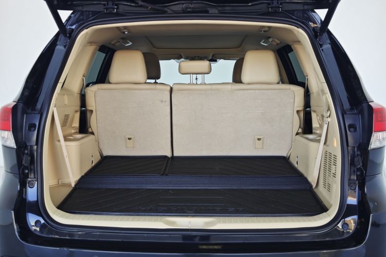 丰田 汉兰达 2018款 2.0T 四驱豪华版 7座 国V中控内饰7014