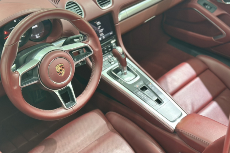 保时捷718 2018款 Boxster 2.0T中控内饰7004