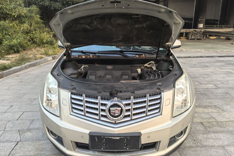 凯迪拉克SRX 2013款 3.6L 旗舰型局部细节24