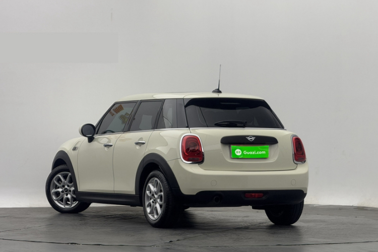 MINI 2021款 1.5T ONE 五门版车身外观6004