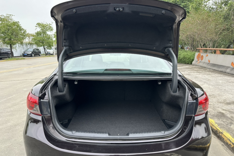 马自达 阿特兹 2017款 2.5L 蓝天运动版局部细节23