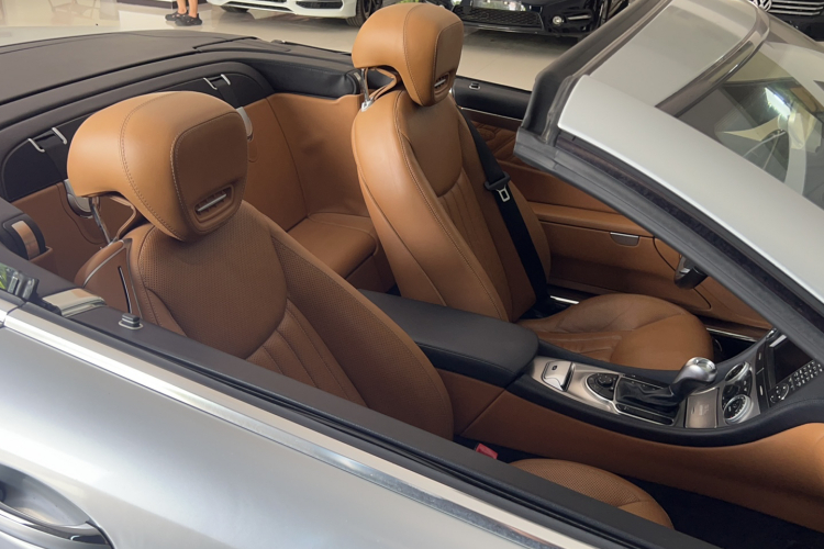 奔驰SL级 2010款 SL 350中控内饰7004