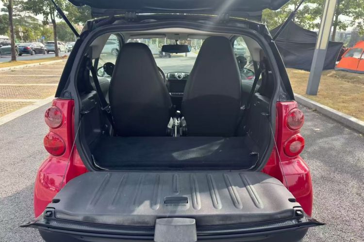 smart fortwo 2011款 1.0 MHD 硬顶标准版中控内饰7005