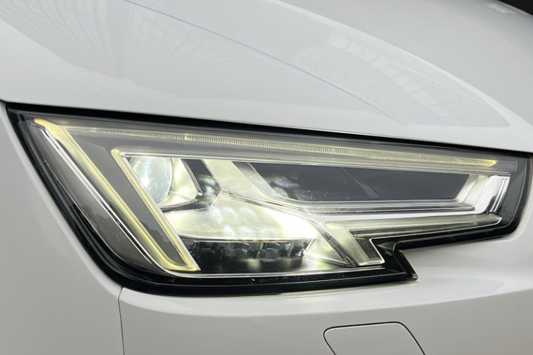 奥迪A4L 2019款 40 TFSI 时尚型 国VI局部细节36