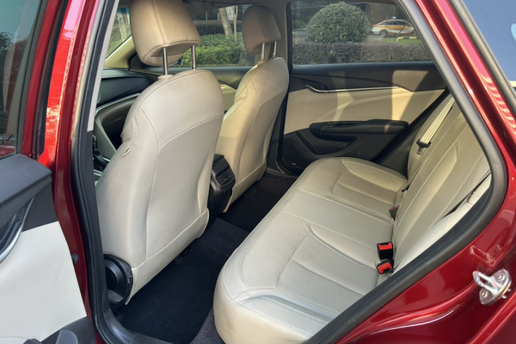 别克 英朗 2021款 典范 1.5L 自动精英型局部细节14