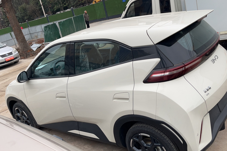 比亚迪 海鸥 2025款 305km 自由版车身外观6005