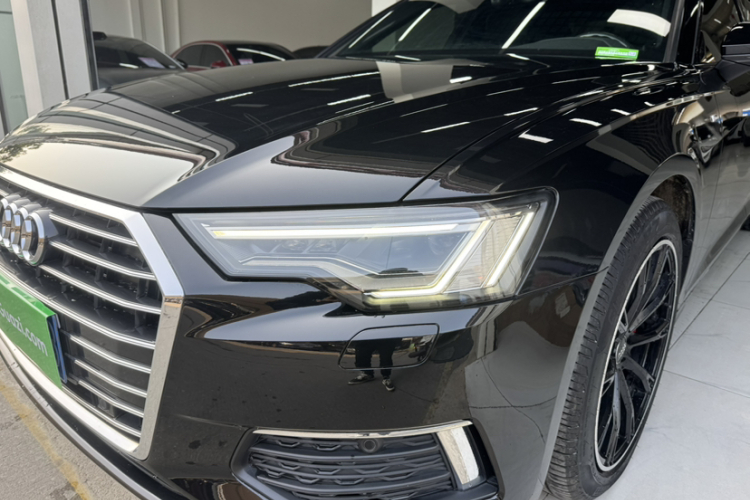 奥迪A6L 2021款 45 TFSI 臻选动感型局部细节36