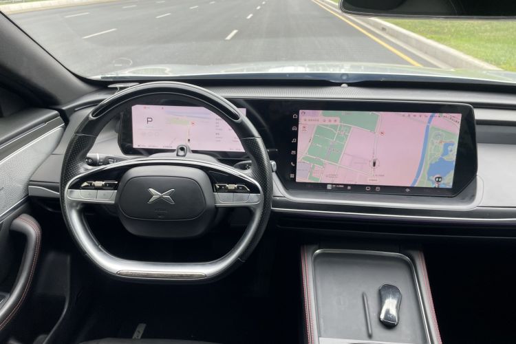 小鹏P7 2023款 P7i 702 Pro中控内饰7002