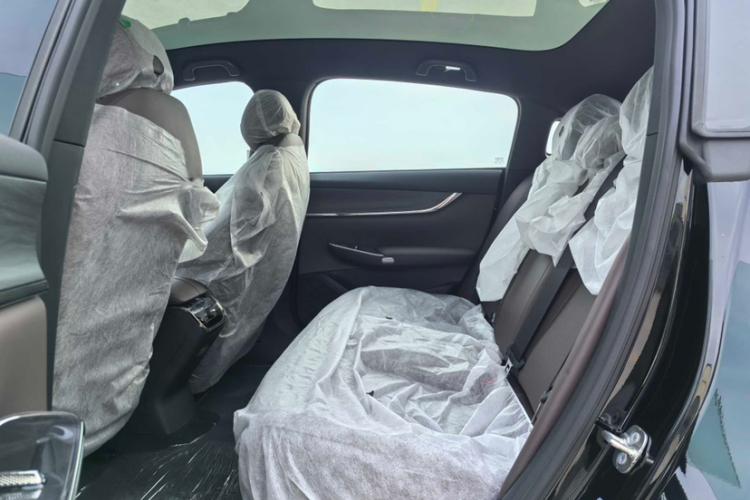 长安启源A07 2025款 蓝鲸增程版 140精英型中控内饰7005