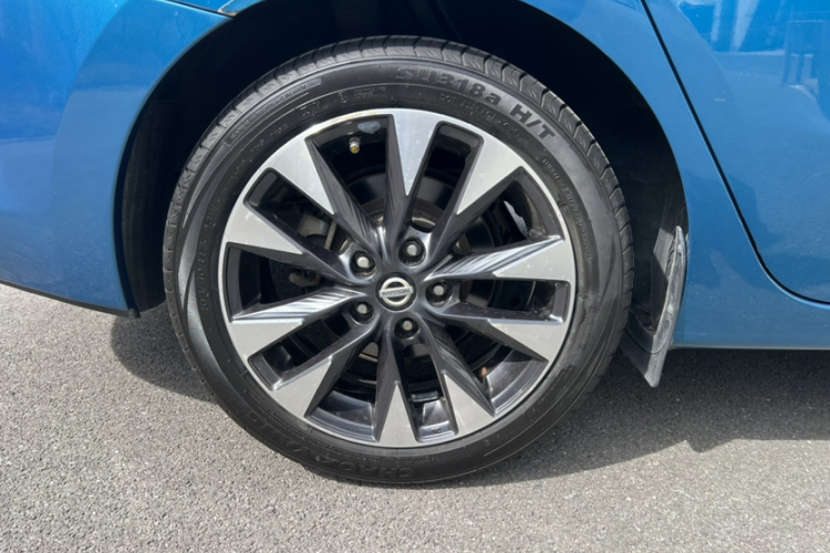 日产 蓝鸟 2019款 1.6L CVT智联智酷版 国VI车身外观6003