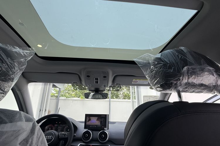 奥迪Q2L 2025款 35TFSI 时尚动感型中控内饰7005