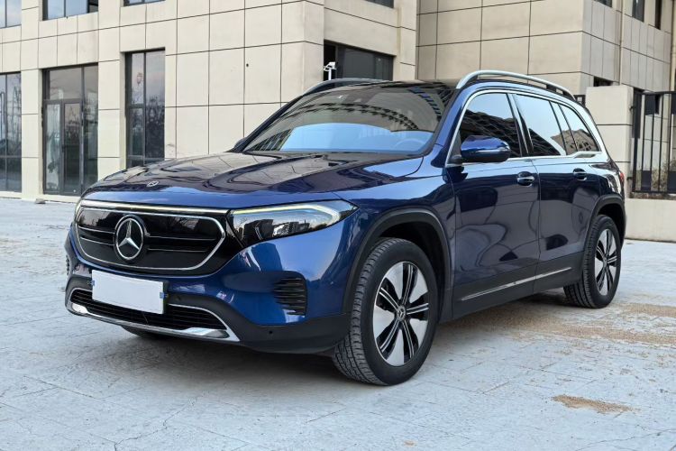 奔驰EQB 2022款 EQB 260车身外观1