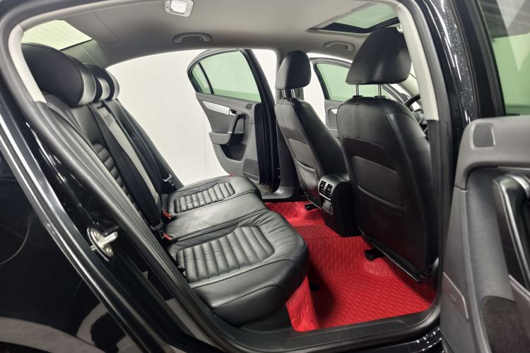 大众 迈腾 2015款 1.8TSI 领先型中控内饰7007