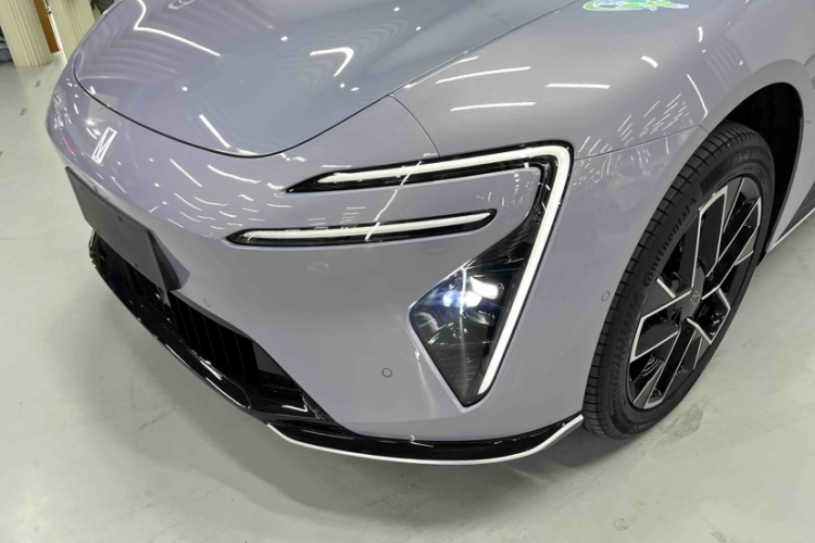 阿维塔06 2025款 Max纯电版车身外观6005