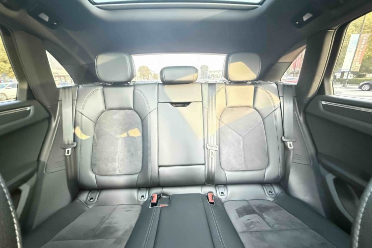 保时捷 2021款 Macan 2.0T中控内饰7009