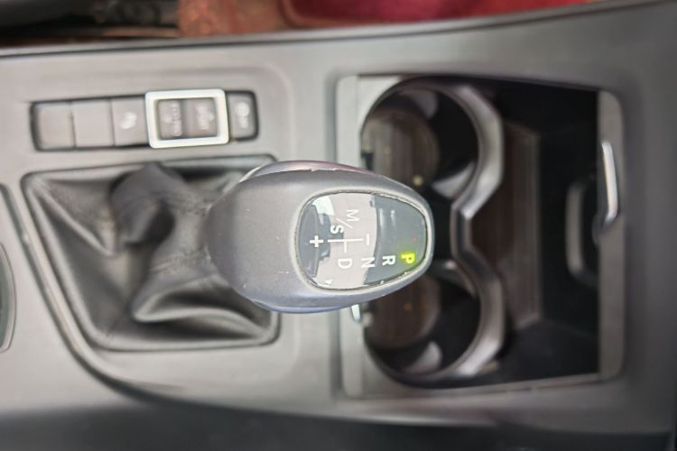 宝马X1 2016款 sDrive18Li 尊享型中控内饰7008