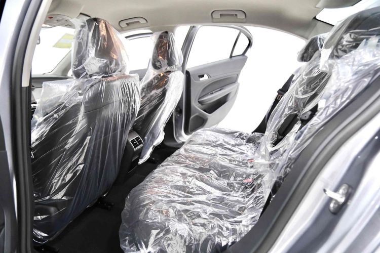 标致408 2024款 360THP 龘龘款 拉菲版中控内饰7003