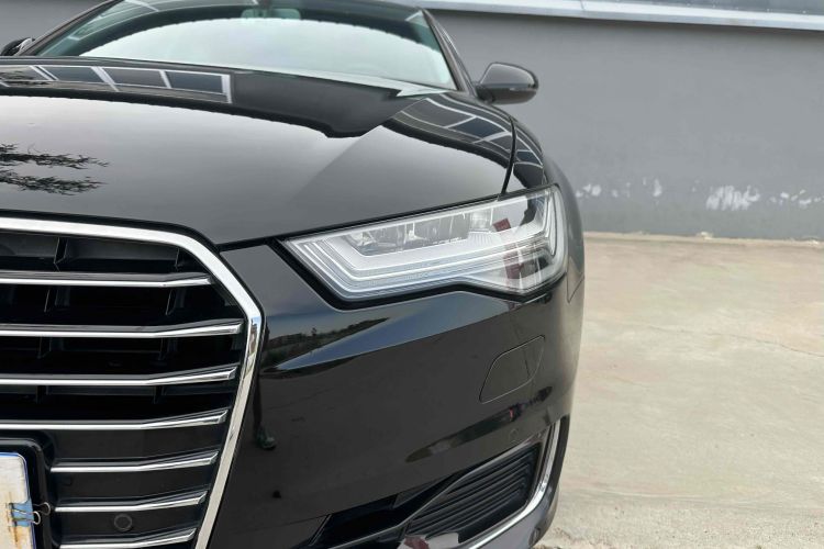 奥迪A6L 2018款 30周年年型 TFSI 进取型局部细节9004