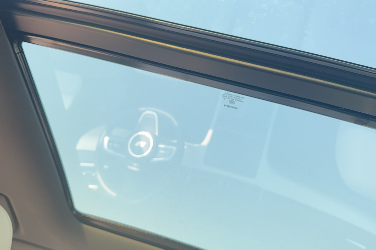 理想汽车 理想ONE 2021款 增程6座版局部细节22