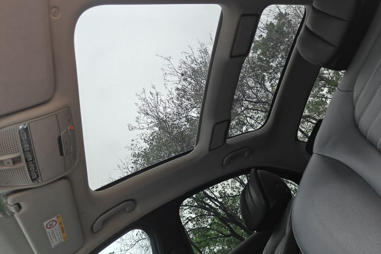 奔驰C级 2020款 改款 C 260 L中控内饰7009